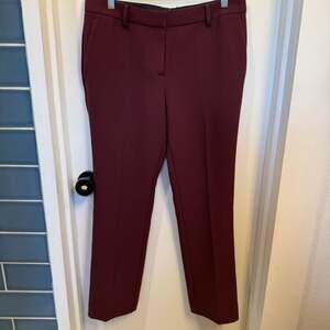 Ann Taylor The Sophia Petite Slim Leg Dress Pants in Burgundy Size 10P